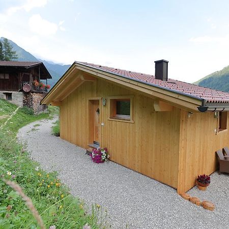Lechnerhof Bed and Breakfast Lutago Exteriör bild