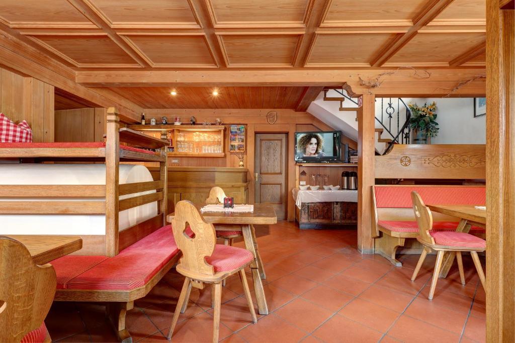 Lechnerhof Bed and Breakfast Lutago Exteriör bild
